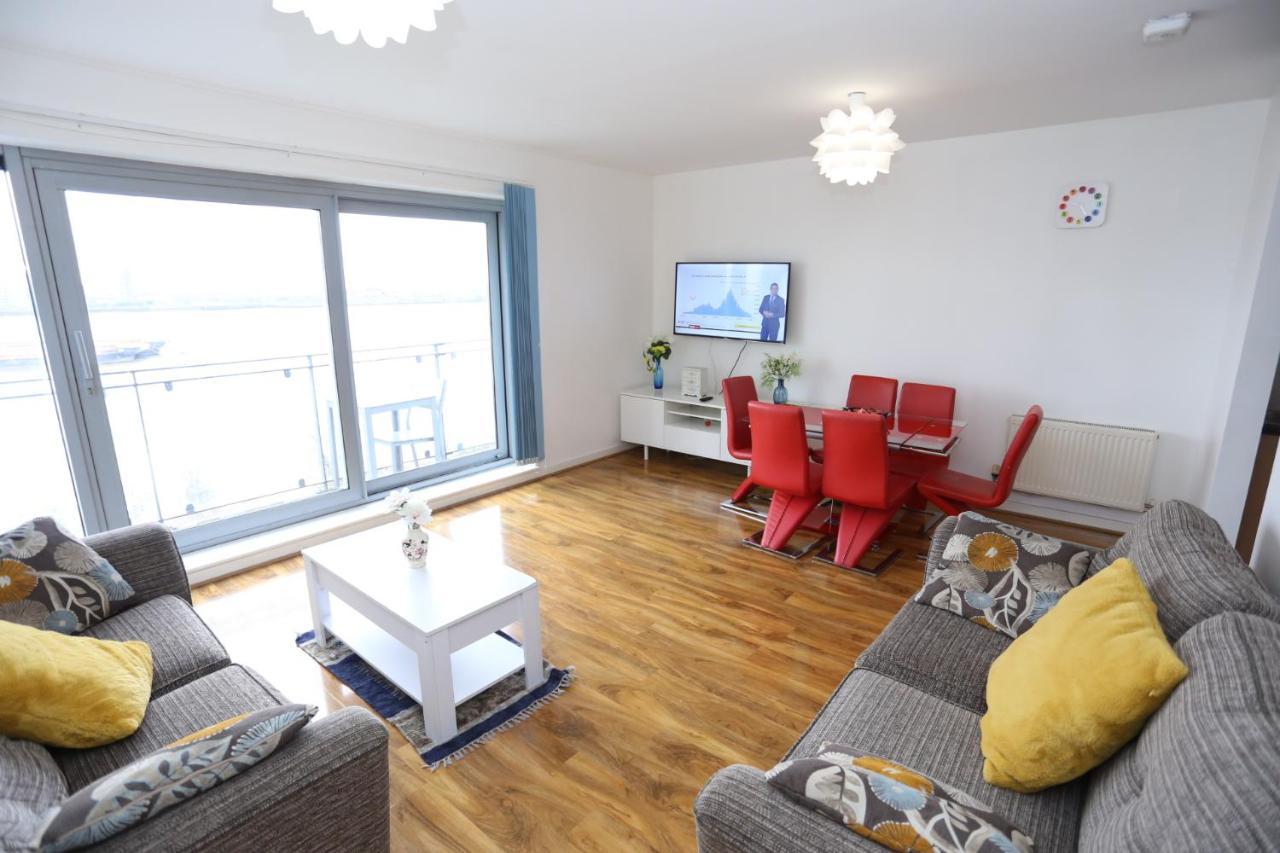 Lovely 2 Bed 2 Toilet Hill House River View Apartment Londres Extérieur photo