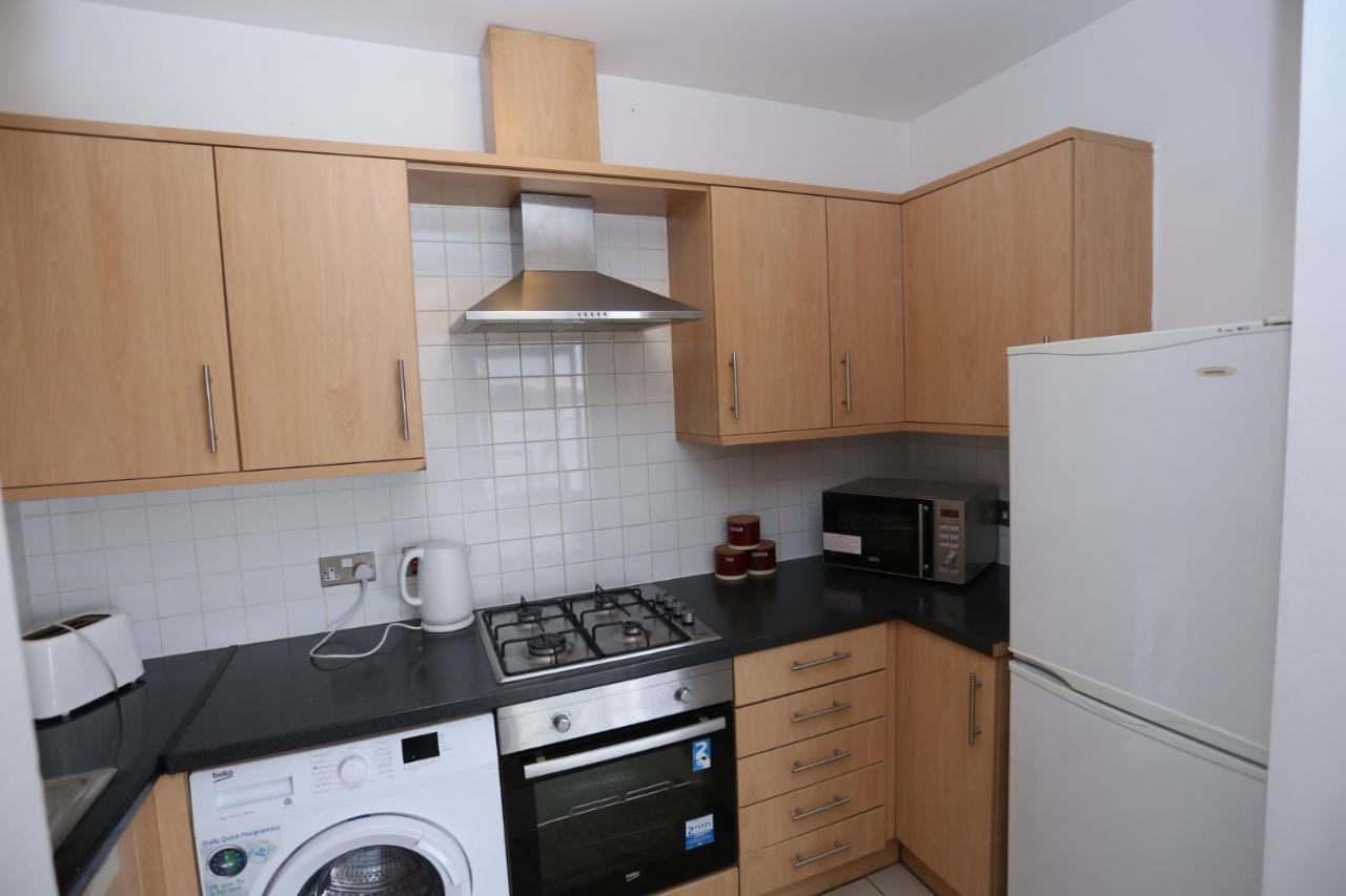 Lovely 2 Bed 2 Toilet Hill House River View Apartment Londres Extérieur photo