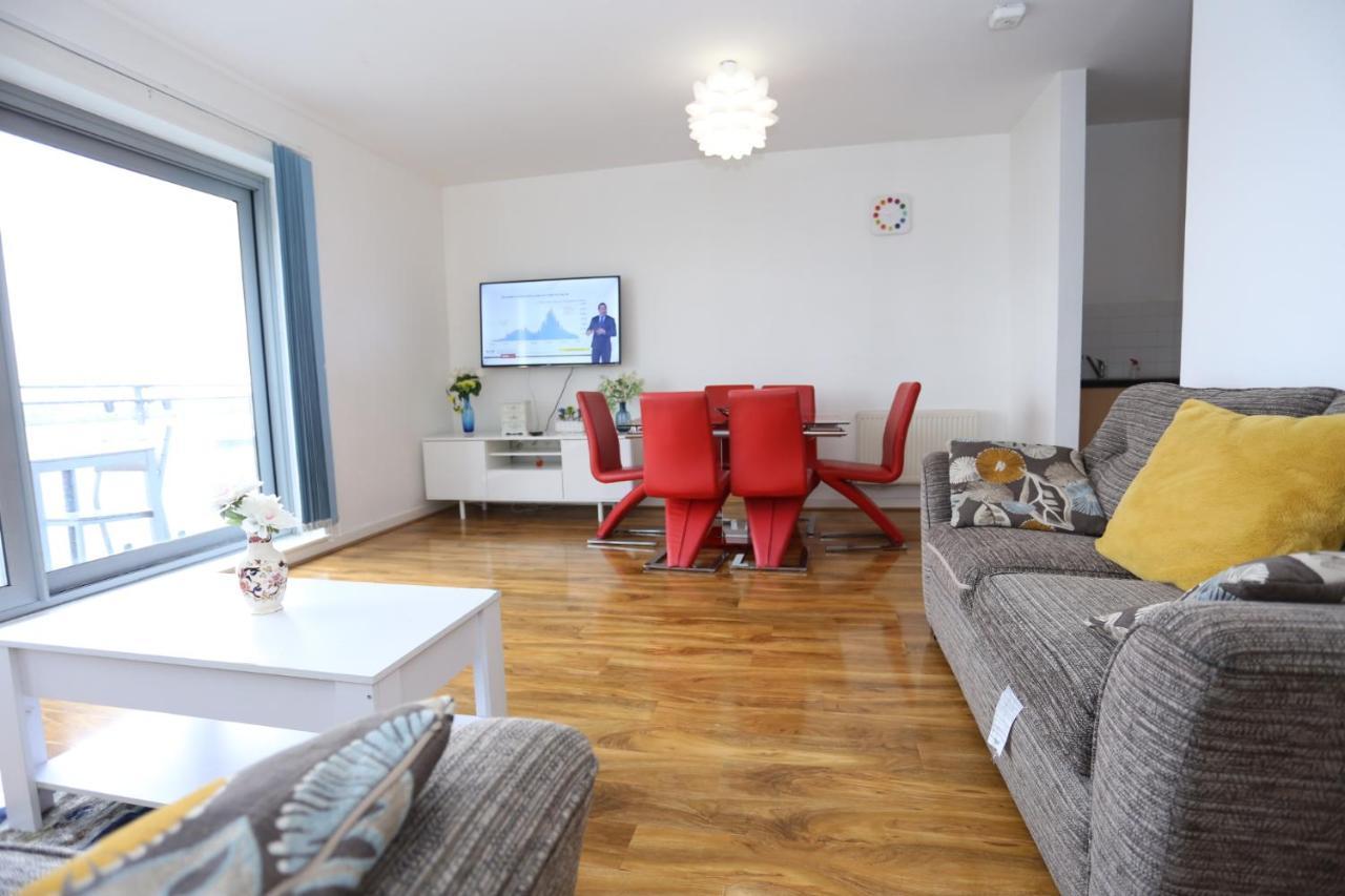 Lovely 2 Bed 2 Toilet Hill House River View Apartment Londres Extérieur photo